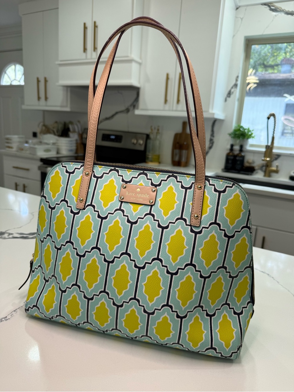 Kate Spade Cabana Tile Purse Tote Bag Womens  Blue Yellow Exotic Purse Feet